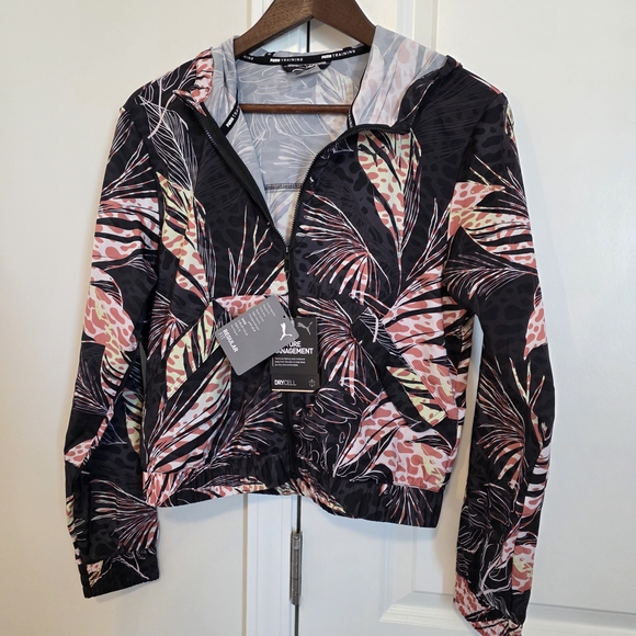 NWT Puma Women's Training Tropical Bomber Jacket Size XS - Picture 1 of 7
